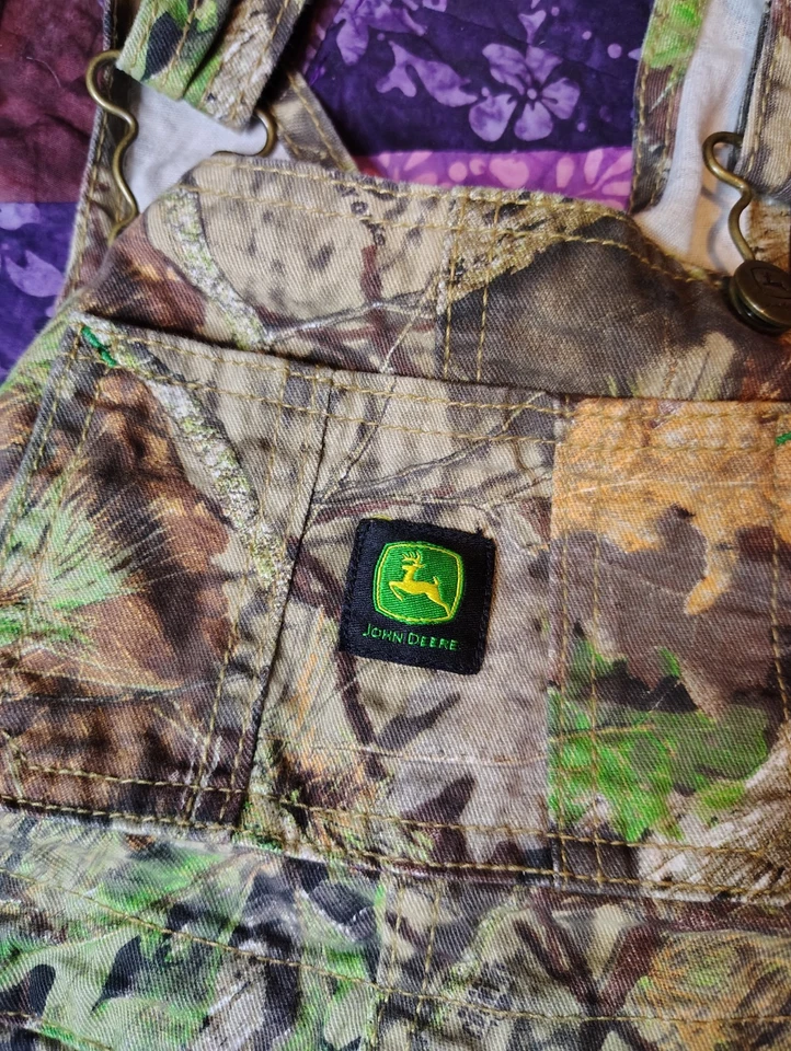 Mono John Deere Niños 4T Verde Camuflaje Roble Musgo Exterior Caza Juventud Foto 4 de 4