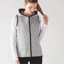 Lululemon Insculpt Hooded Gray Running Vest with Black Trim Size 6