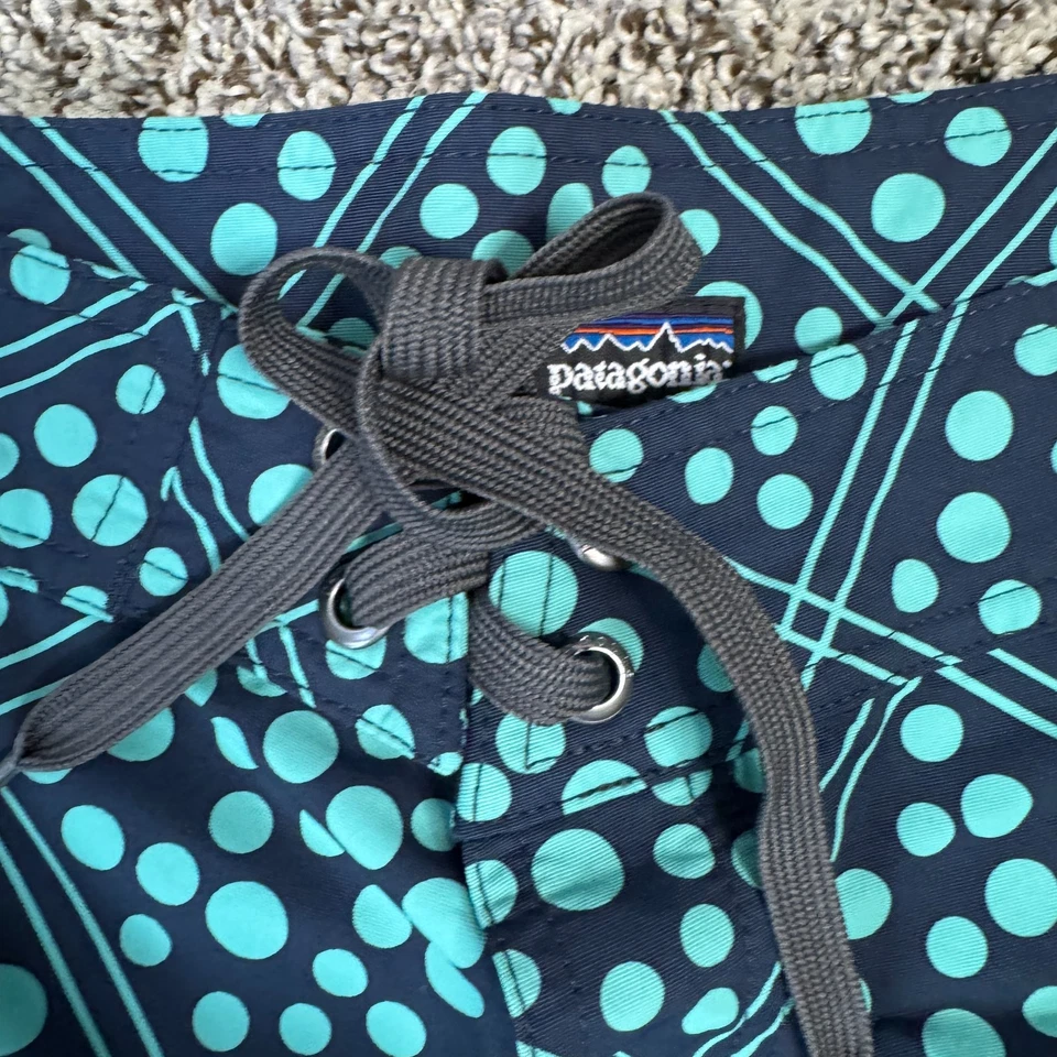 Pantalones Cortos Patagonia Wavafarer Para Mujer 4 Azul Lunares Natación Tabla Cubrir Mini Foto 4 de 4