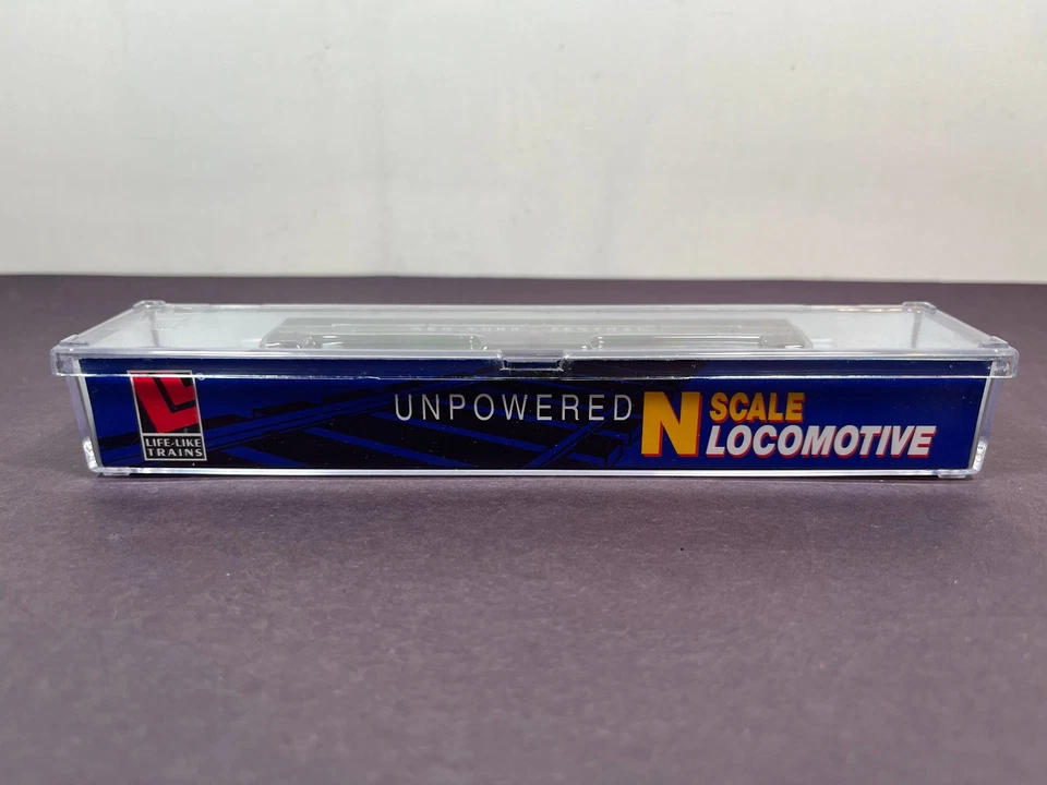 Life Like Trains N Scale Diesel Locomotive 7082 N ALCO PB New York NYC 4301 - Image 4 of 4