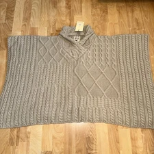 Aran Traditions Cable Knit Shawl Poncho Cardigan Beige Brown NWT ONE SIZE Vegan