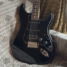 Fender American Special Stratocaster HSS Black E-Gitarre mit Tasche