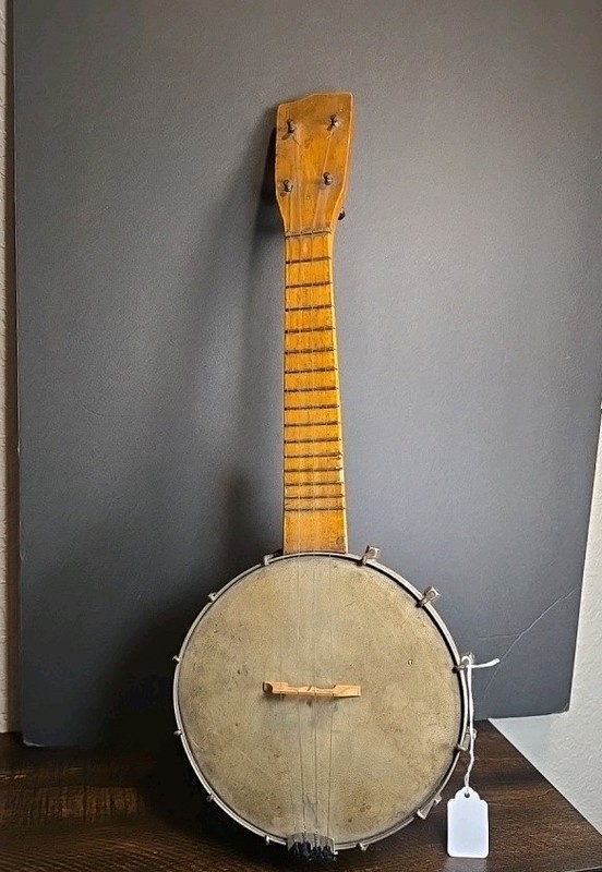 Vintage Unmarked Banjolele Ukulele Banjo Restoration “as - Is” Estate Sale Find