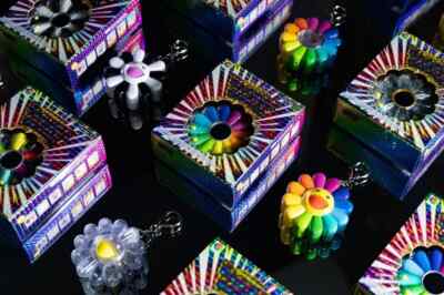 Takashi Murakami FLOWER GO WALK COLOR Aurora Black x White