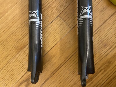 105mm Marzocchi 2003 Marathon Bomber Sl 1 1/8 1697grams Ec5 W