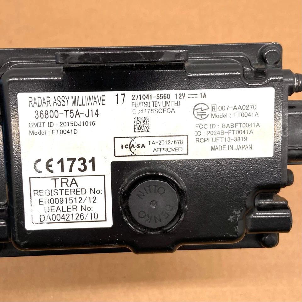 Conjunto de unidad de radar adaptativo de control de criuse sensor de distancia Honda Fit OEM 18-19 Foto 2 de 4