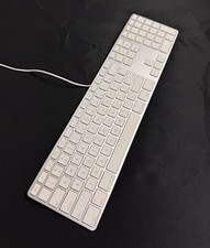 Apple A1243 USB Wired Standard Keypad - White