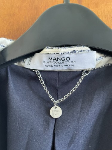 Mango, Off White & Navy Striped, Cropped Blazer, Size XL/14, Excellent Condition - Picture 6 of 6