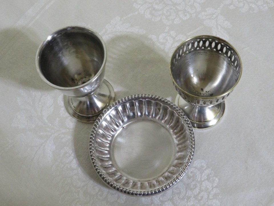 antique silverplate Shot Glass Holder, Shot cup, small bowl nut dish