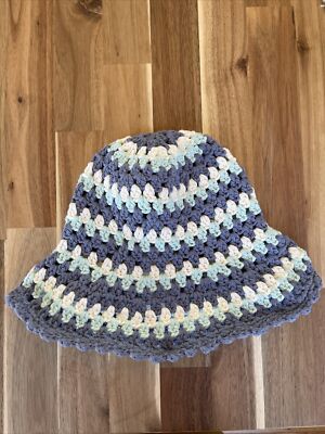 NWOT Free People Crochet Pixie Bucket Hat Z257-19 How to Crochet a Daisy Bucket Hat | Easy Crochet Bucket Hat  main image 4