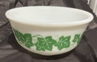 Full Set 4 Vintage Anchor Hocking Hazel Atlas Ivy Pattern Nesting Mixing Bowls