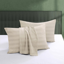 100 Egyptian Cotton Pillow Protectors Set of 2, 600 Thread Count King Size Bed