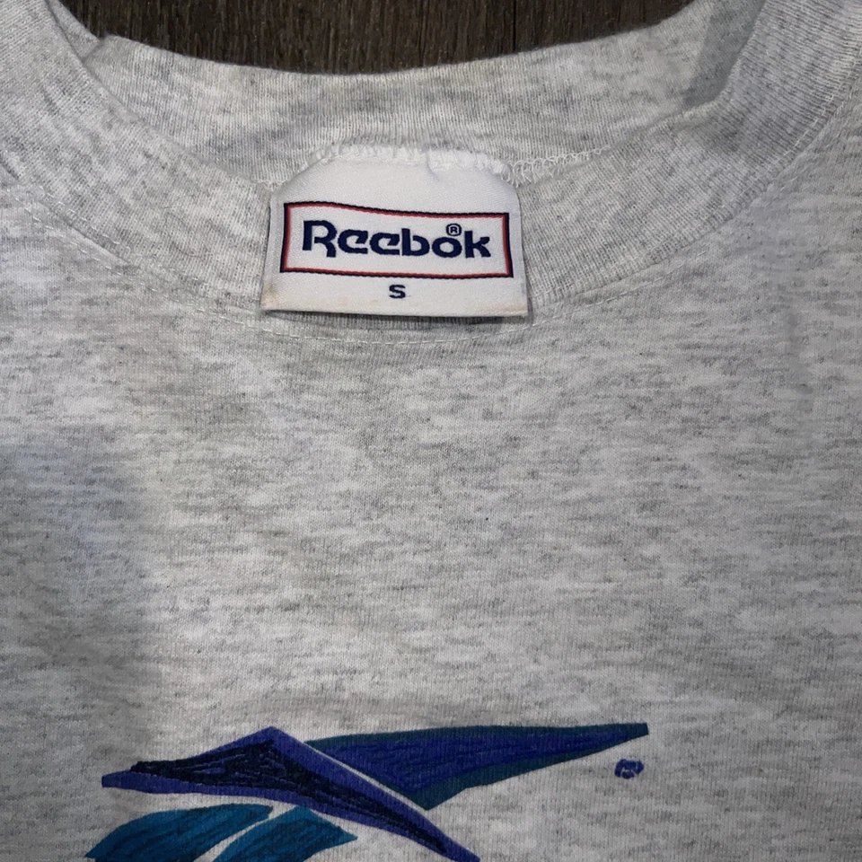 复古美国制造单针 Reebok AOP 儿童 T 恤,尺寸 S,超大 — 第 3/4 张图片