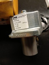 PARKER A11LB13002 AB6A46 Skinner Control VALVE 120/60 Volt UNMP 3000psi 3/32" 