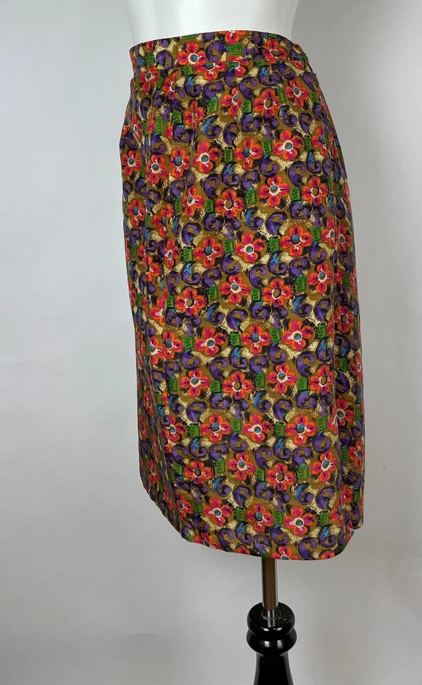 Saia lápis floral DIANE VON FURTENBERG DVF vintage anos 90 forrada de seda 12 - Imagem 3 de 4