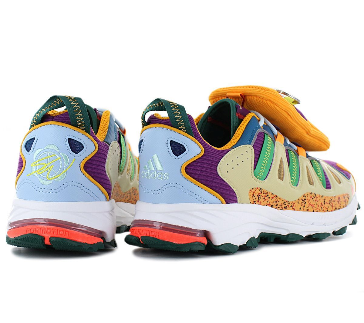 Size 4 - Sean Wotherspoon x Disney x adidas Superturf Adventure