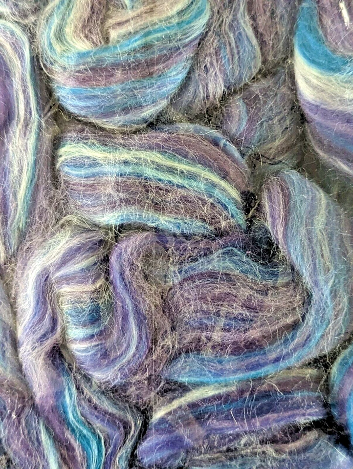 Living Dreams Yarn Merino & Tussah Silk Fiber Blend Spinning Felting Blending - Image 4 of 4