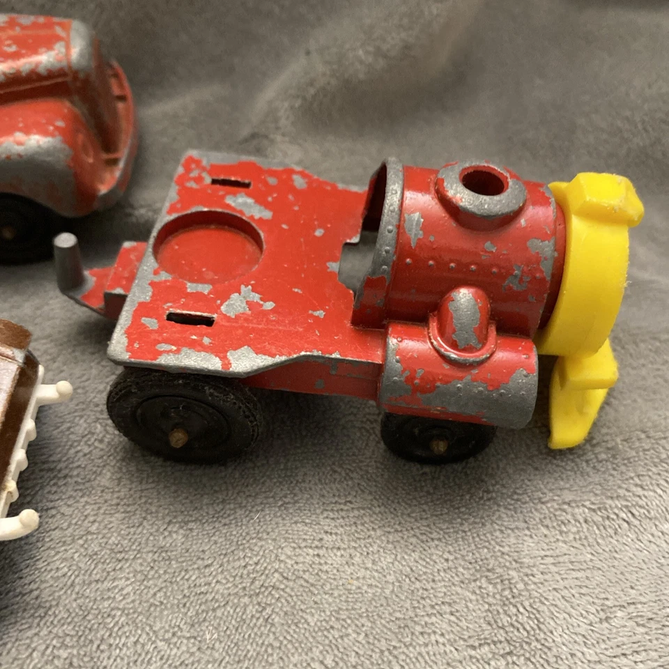 老式 17 件装 Tootsietoy 压铸卡车火车推土机拖车玩偶  — 第 4/4 张图片