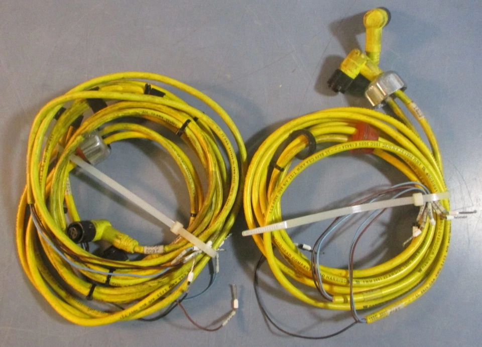 Daniel Woodhead Brad Harrison E18424-LL8825 Cordset 300V (Lot of 4) - Image 2 of 4