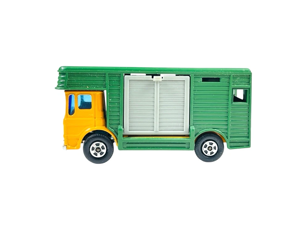 Caja de caballos Matchbox Lesney Superfast MB17 naranja/verde y caballos con caja G Foto 2 de 4