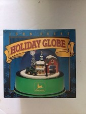 1998  ERTL John Deere Holiday Globe Tractor Goes Around House And Barn NIB