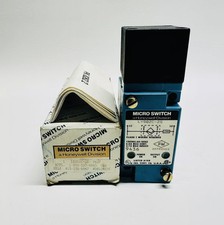 NEW Honeywell LYS02C-2S Limit Switch