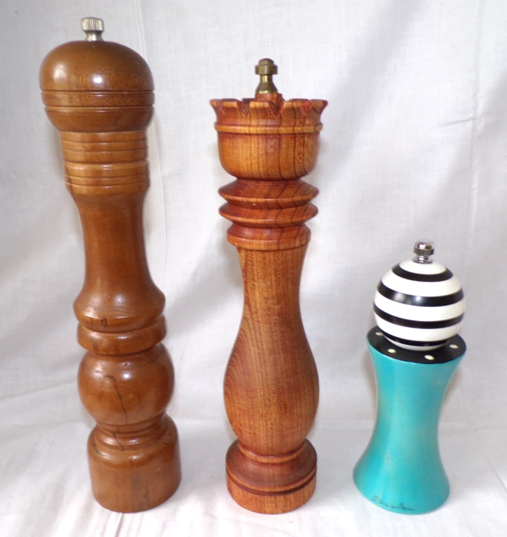 Lot 3 Used Wooden Pepper Mills Grinders AS IS Wilhelm Abstract Salt Grinders