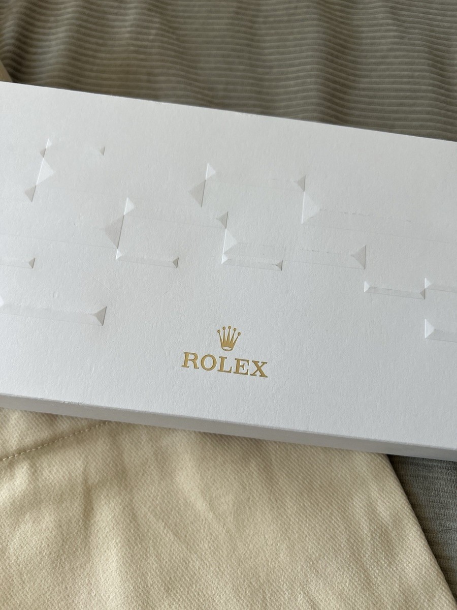 ROLEX VIP GIFT SET: Candle, Box of Chocolates & Cotton Tote Bag