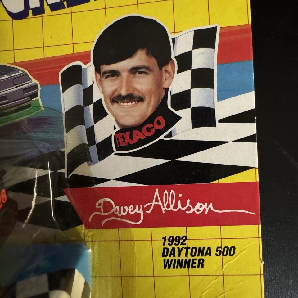 1992 Nascar Davey Allison #28 Havoline Ford Thunderbird Matchbox 1:43 - Image 4 of 4