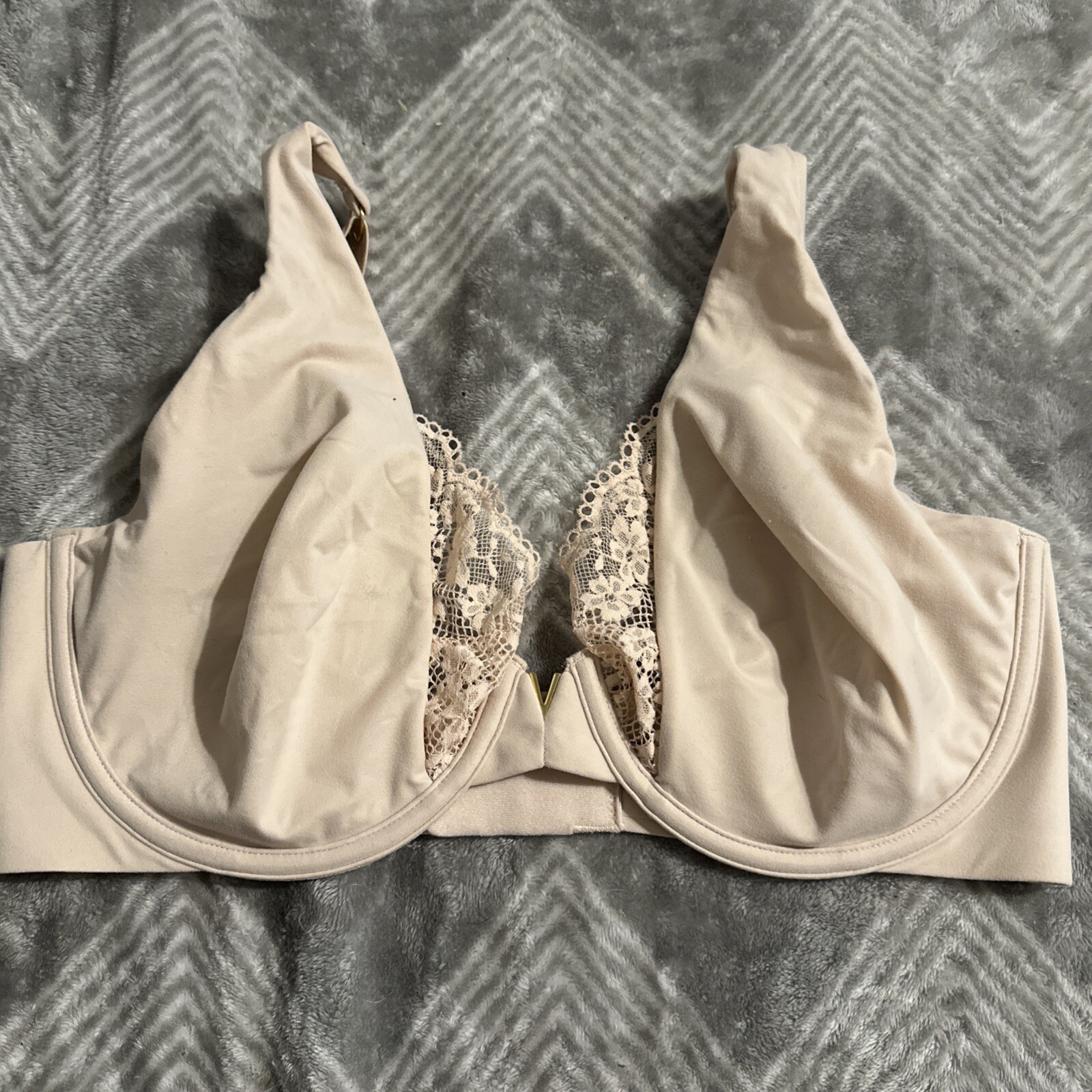 Victoria's Secret Beige Unlined Perfect Coverage Bra Sz 34 DDD