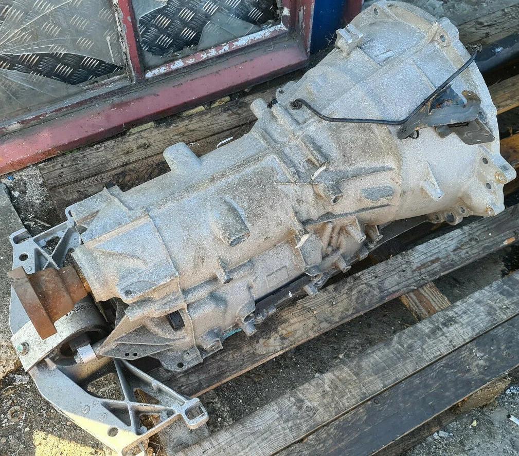 JAGUAR XE 8 SPEED AUTOMATIC GEARBOX ZF 8HP45 R9AJA
