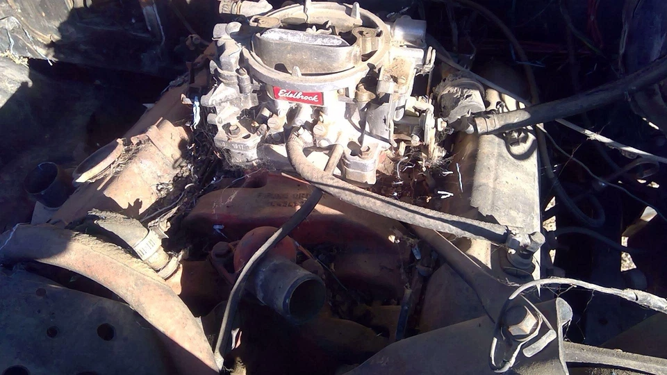 1981 1982 1983 1984 1985 1986 1987 Chevy C10 впускной коллектор оригинальный 5,0 л - Изображение 2 из 4