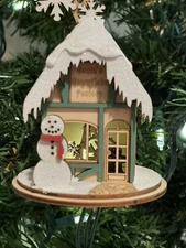 NEW Ginger Cottage Santa's Snowflake Factory GC136 Wooden Christmas Ornament NIB