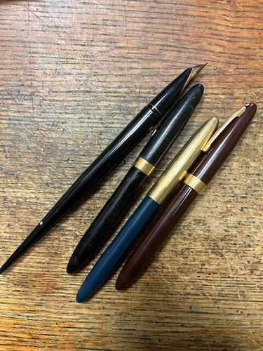 (8) 14K Gold Tipped Pens. (4) Scheaffers, (1) Wahl,(1) Waterman,(1)Viceroy