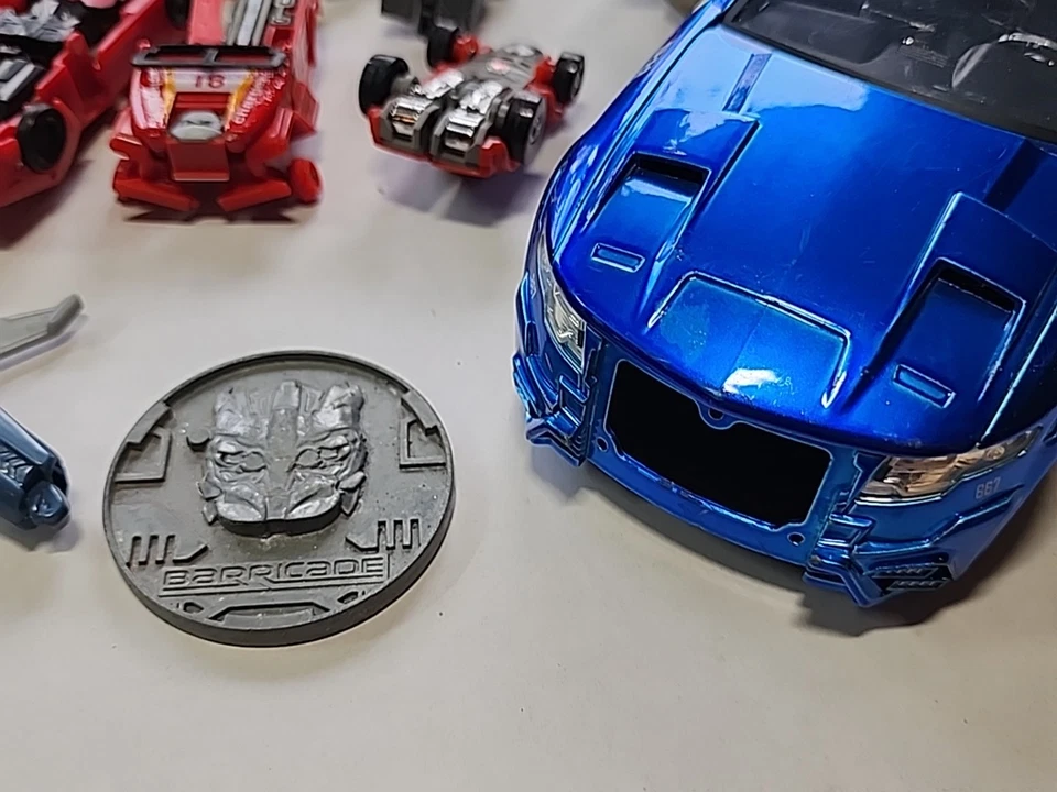 Transformers Lot 40+ Parts Repair Broken & Other Mixed Toys AS-IS Replacements - Image 3 of 4