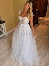 White Lace Embroidered Tulle A-Line Sweetheart Cap Sleeve Corset Back Dress