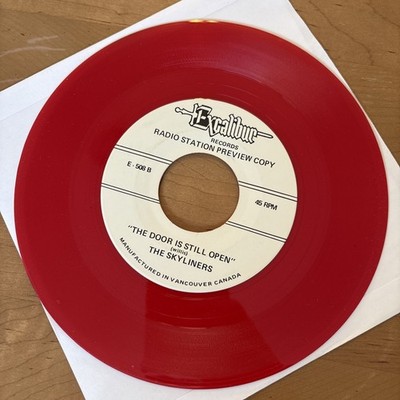 RARE The Skyliners Preview Vinyl 45 RPM Excalibur I ll Close My Eyes/The Door Is