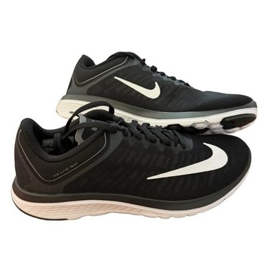 Nike Black and White Athletic Shoes with Cushioned Midsoles Nike Air Women main image 4