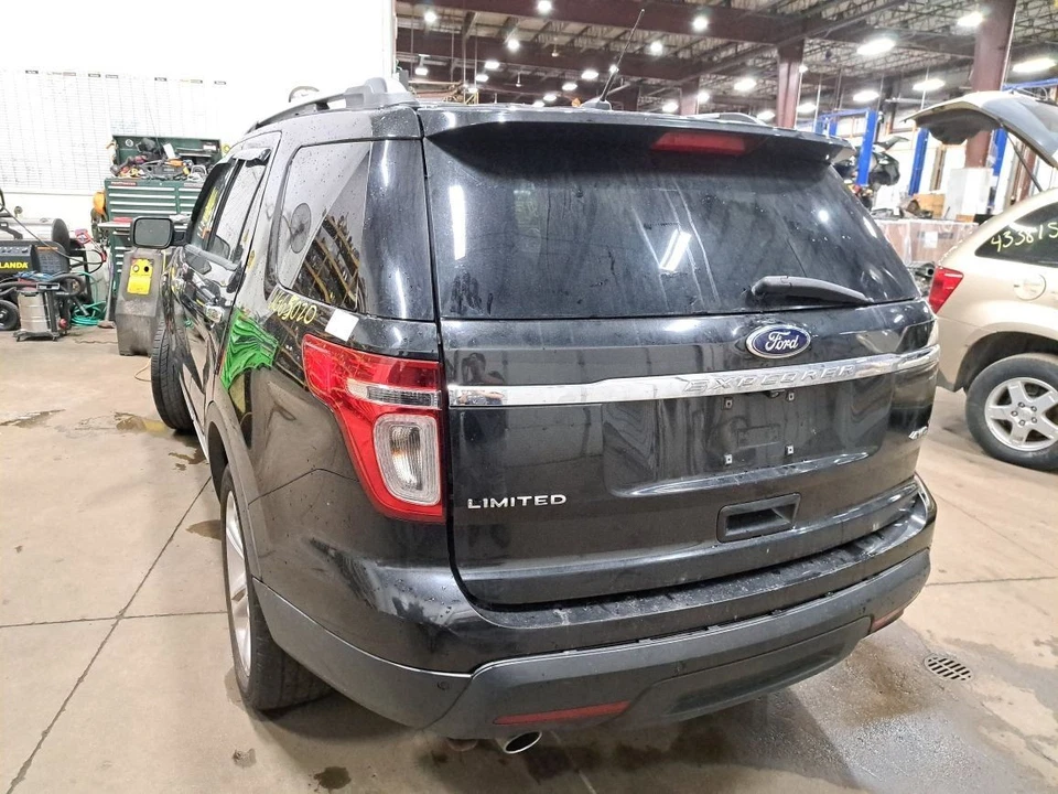 Cilindro maestro de freno Explorer Sku #4280824 2014 Foto 3 de 4