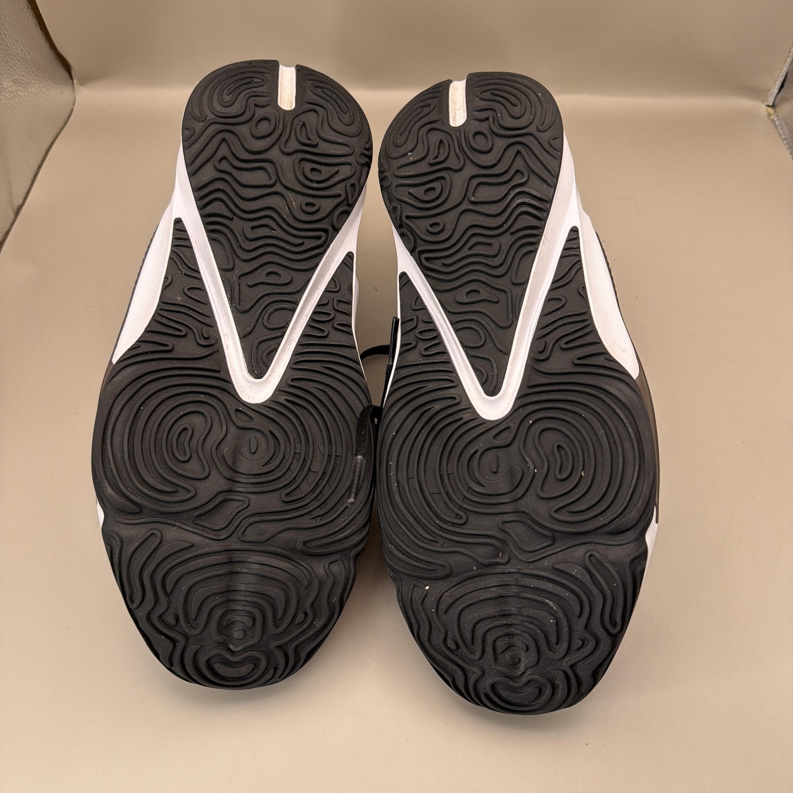 Nike Giannis Immortality Shoes Youth Size 6Y Black Purple Basketball DB4158-001 thumbnail 10