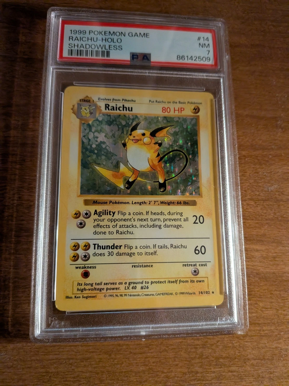 Raichu Shadowless Holo 14/102 Base Set Pokemon Tcg PSA 7