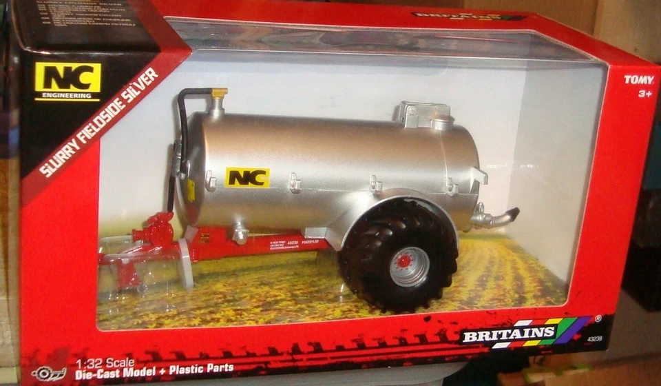 ROADSIDE SLURRY TANKER  - (SILVER)   - 1:32 SCALE - BRITAINS  43238 - Image 2 of 4