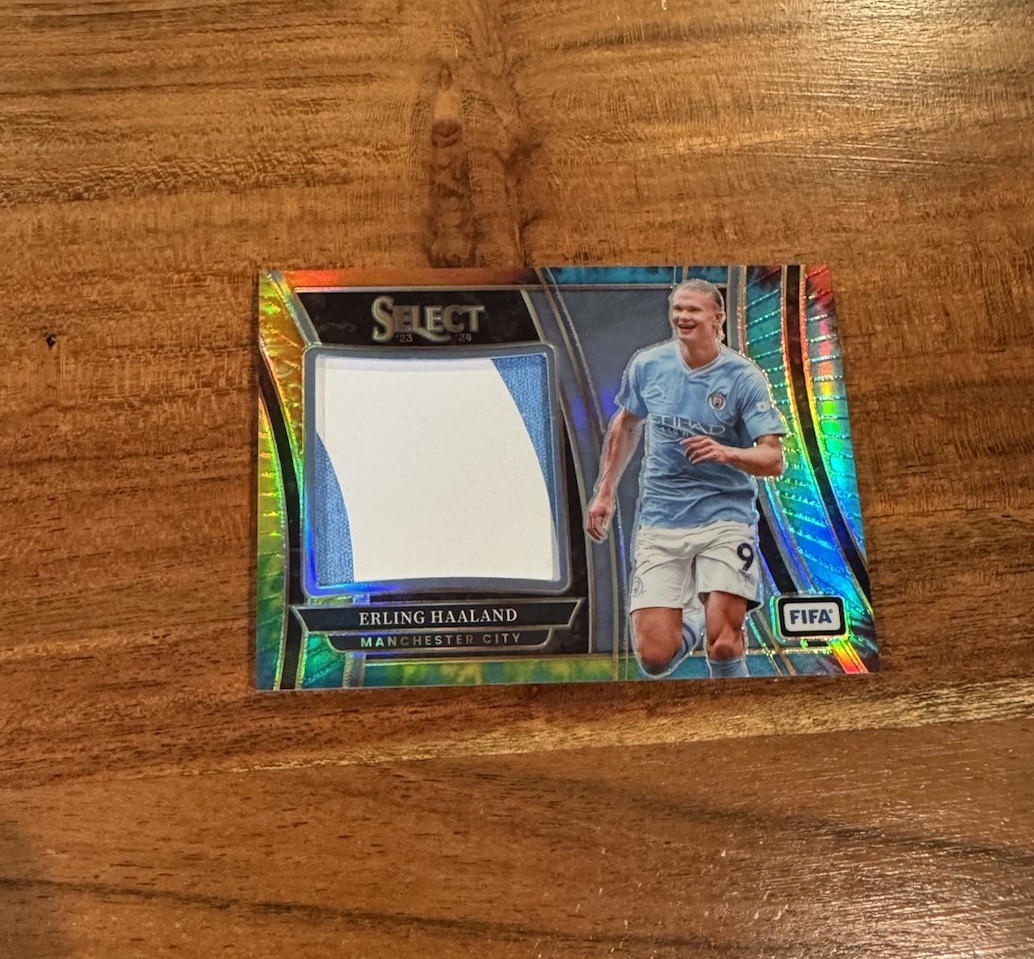 世界25枚限定！Panini Select HAALAND ジャージカード 世界25枚限定！Panini Select HAALAND ジャージカード（PANINI