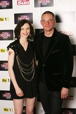 Singer Sophie Ellis Bexter designer Giles Deacon pose backstage af- Old Photo 1