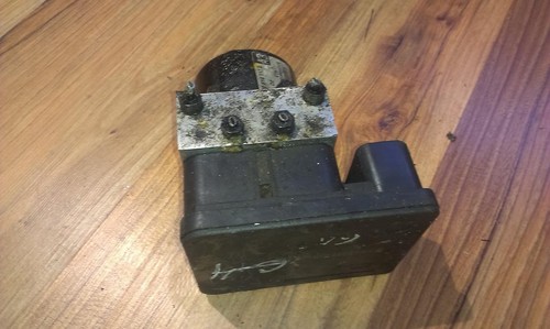 Volkswagen Golf 2000 ABS Unit (ABS Brake Pump) 1c0907379c, 1j06141 #38593-46