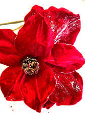 Christmas Flowers Faux Red Poinsettia Bunch New Sparkly Seasonal 8 Stems 60CM