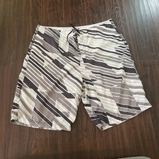Oakley White Black Geometric Pattern Surf Swim Trunks Board Shorts Men's Size 38