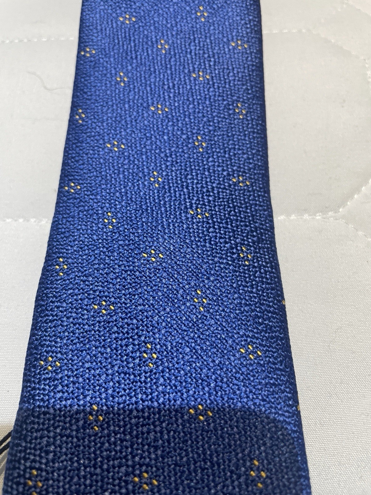 Dunhill Blue Woven Tie With Gold Cluster Dots 7cm BNWT RRP £125 image 4