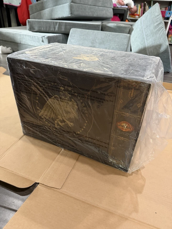World of Warcraft The War Within 20th Anniversary Collector's Edition NEW - Image 2 of 2