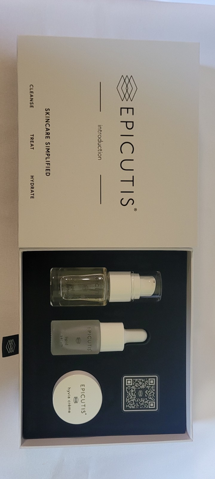 NEW - EPICUTIS Luxury Introduction Skincare Set Lipid Serum (cream) $395 retail